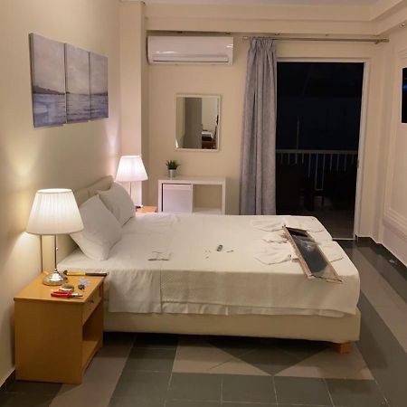 Dina Apartment Athènes Extérieur photo